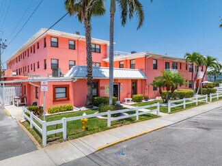 Plus de détails pour 6800 Sunset Way, Saint Pete Beach, FL - Logement à vendre