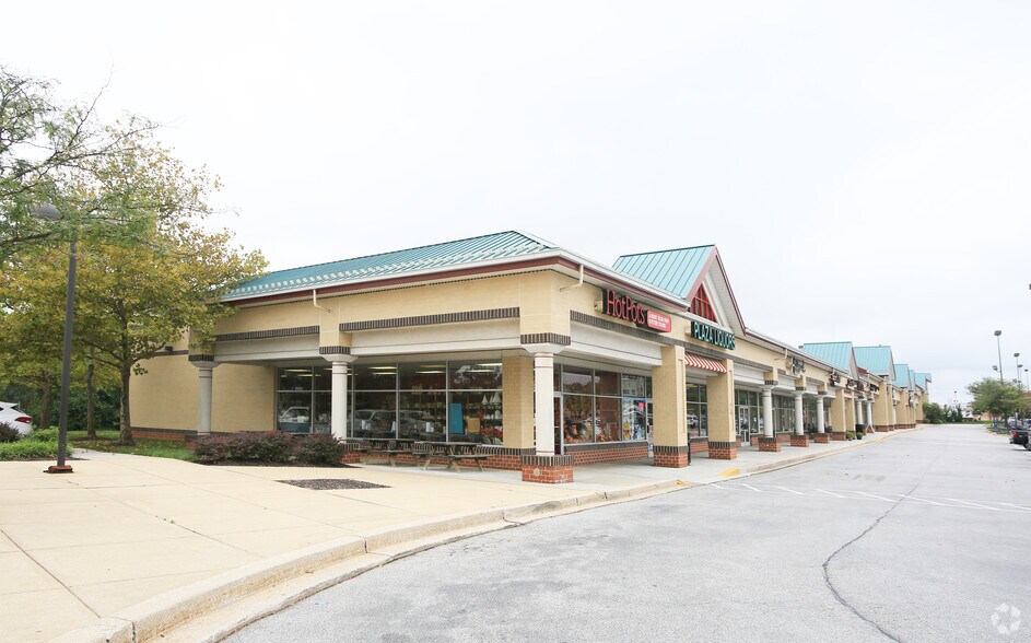 37-57 W Aylesbury Rd, Lutherville Timonium, MD à louer - Photo principale – Image 2 sur 5