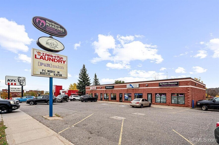 1021 W Washington St, Marquette, MI à vendre - Photo principale – Image 1 sur 14