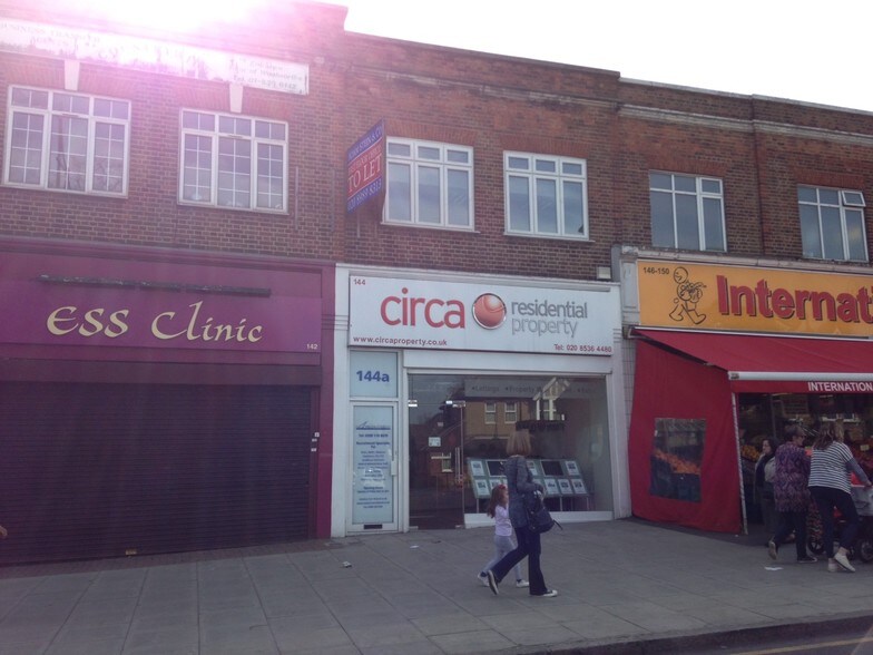 144 George Ln, Londres à louer - Photo de l’immeuble – Image 2 sur 4