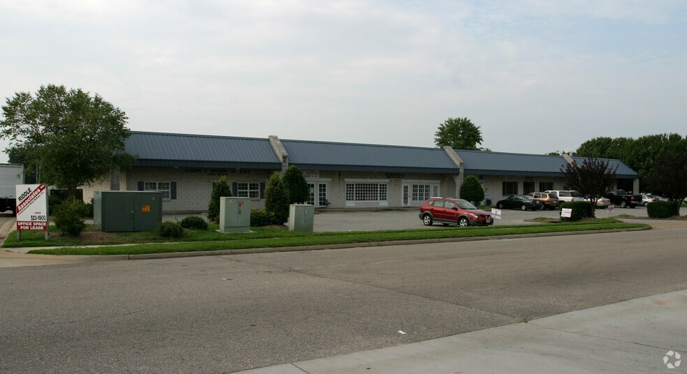 109-119 Byron St, Chesapeake, VA à louer - Photo de l’immeuble – Image 2 sur 4