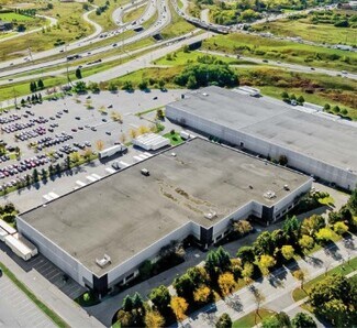 Plus de détails pour 2905 Bristol Cir, Oakville, ON - Industriel/Logistique à louer