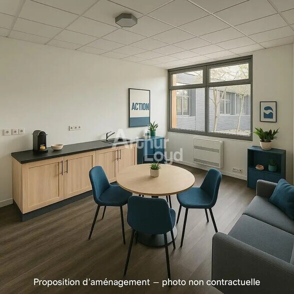 Bureau dans Le Bourget-du-Lac à louer - Photo de l’immeuble – Image 2 sur 8