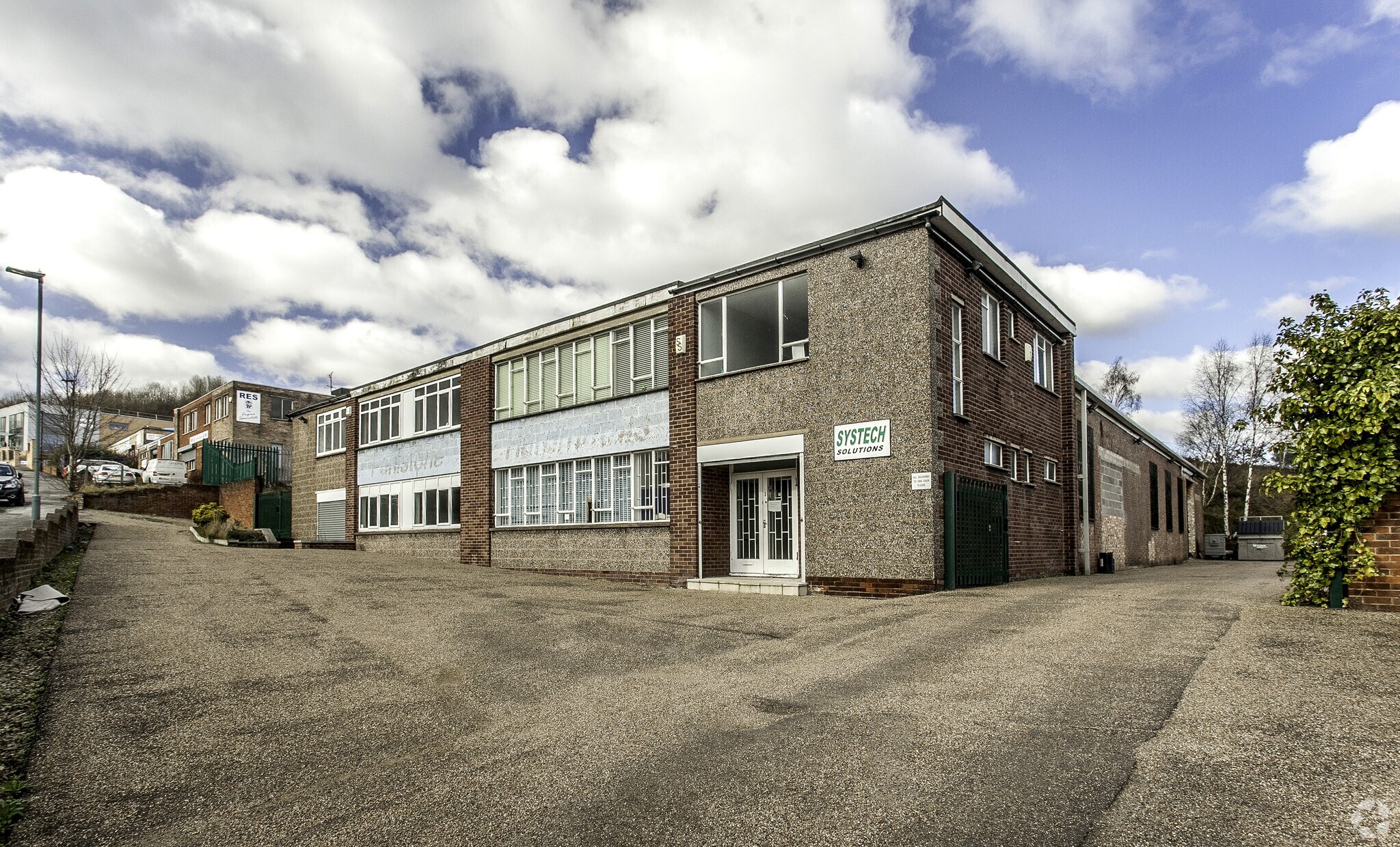 10 Roman Ridge Rd, Sheffield à louer Photo principale– Image 1 sur 5