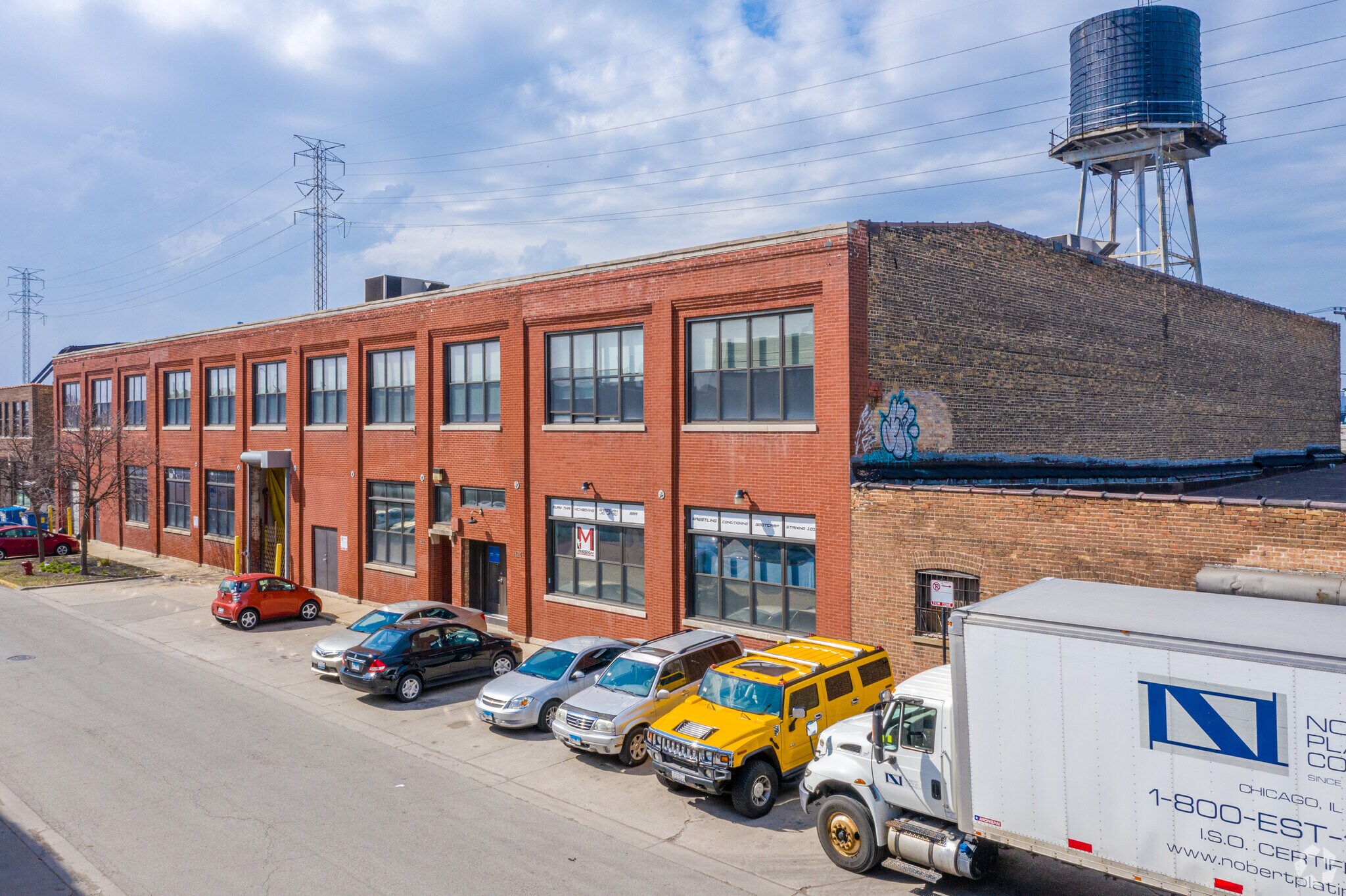 1622 W Carroll Ave, Chicago, IL à louer Photo principale– Image 1 sur 3