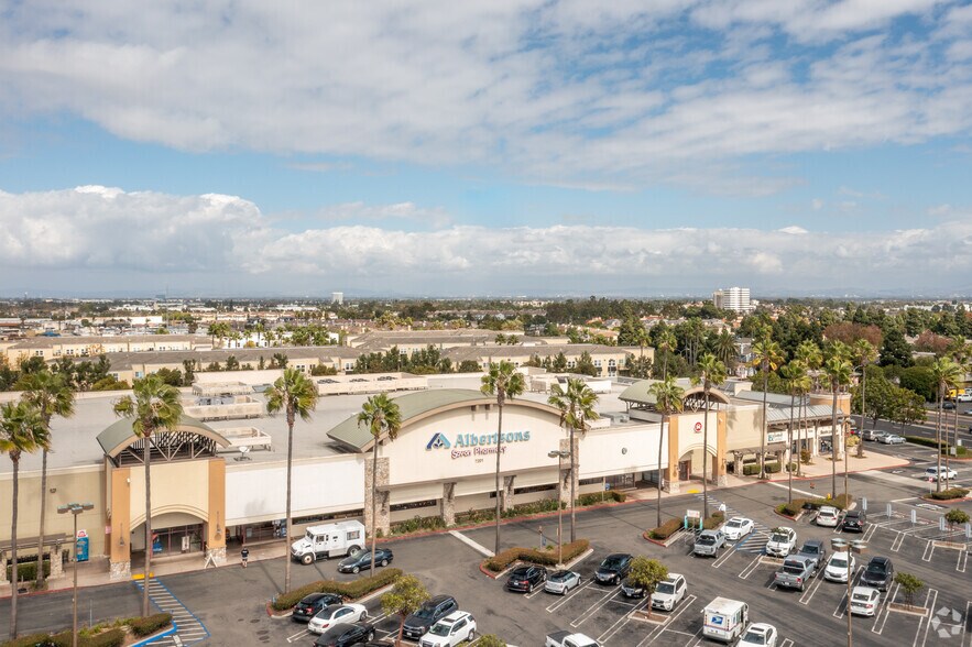 7201 Yorktown Ave, Huntington Beach, CA à louer - Aérien – Image 3 sur 33