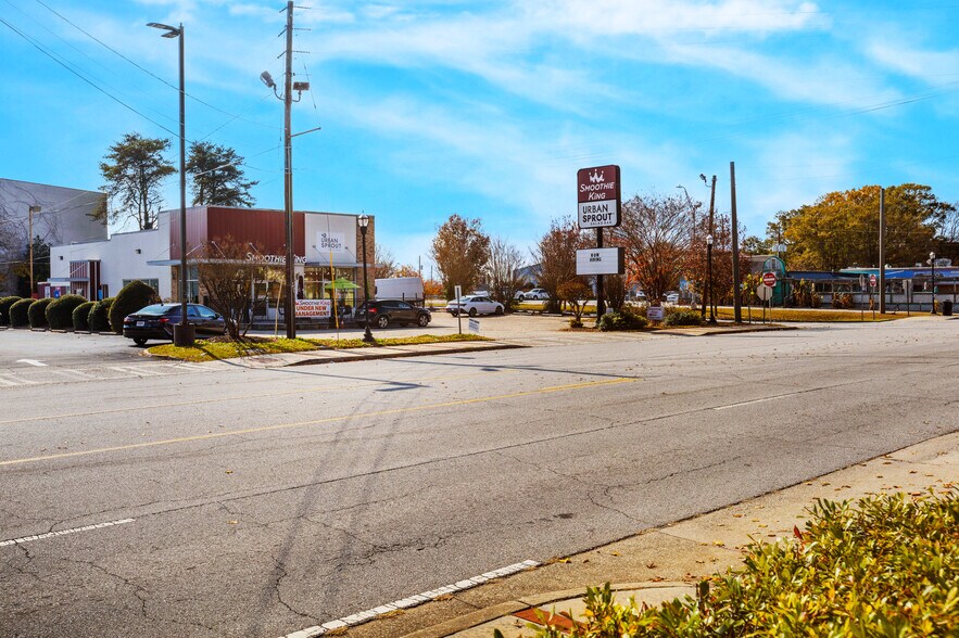 876 Virginia Ave, Hapeville, GA à vendre - Photo de l’immeuble – Image 2 sur 7