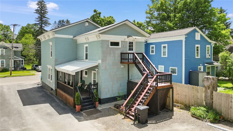 63 Silver St, Norwich, NY à vendre - Photo de l’immeuble – Image 3 sur 37