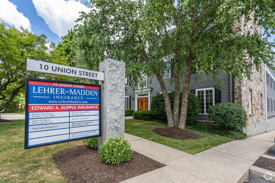 10 Union St, Natick, MA à vendre - Photo de l’immeuble – Image 3 sur 4