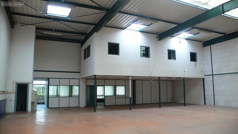 Industriel/Logistique dans Villepinte à louer - Photo de l’immeuble – Image 2 sur 29