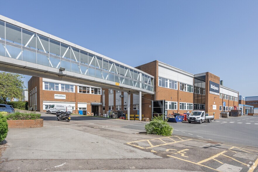 E Link, Mitcheldean à louer - Photo de l’immeuble – Image 3 sur 9