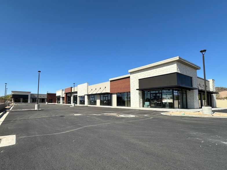 23423 N 67th Ave, Glendale, AZ à louer - Photo de l’immeuble – Image 2 sur 4