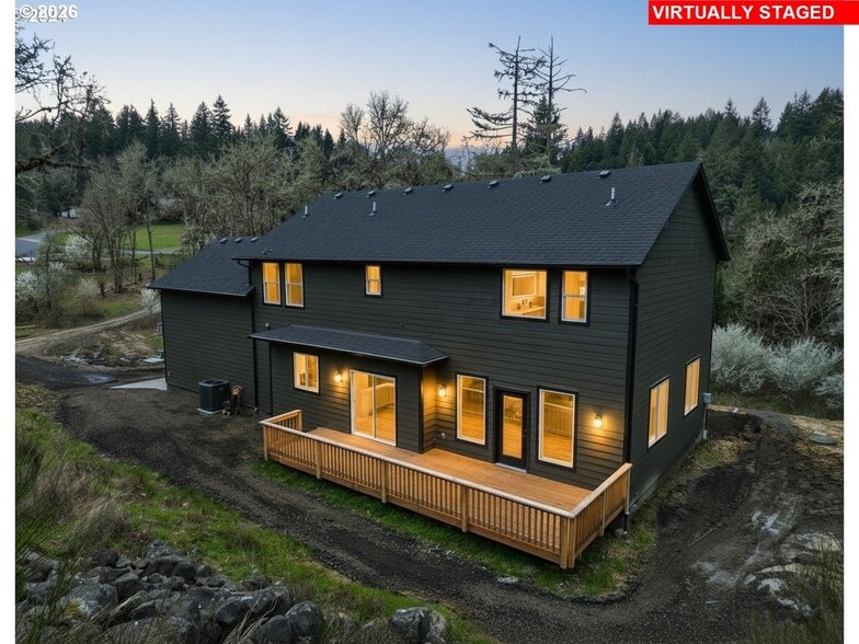 610 Terrace Dr, Glide, OR à vendre - Photo principale – Image 1 sur 10