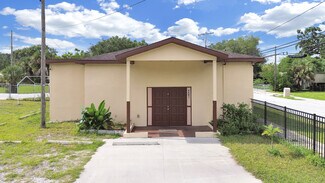 Plus de détails pour 4501 N 42nd St, Tampa, FL - Spécialisé à vendre