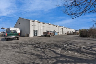 301 Wetmore St, Manteca, CA à louer Photo intérieure– Image 1 sur 8