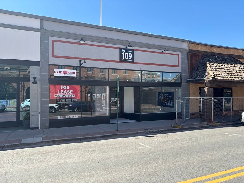 109 N Leroux St, Flagstaff, AZ à louer - Photo de l’immeuble – Image 1 sur 8