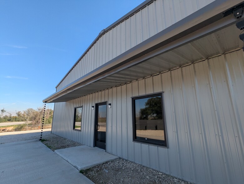 7245 FM 1006 Rd, Orange, TX à louer - Photo de l’immeuble – Image 2 sur 33