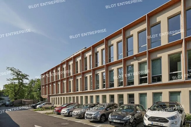 Plus de détails pour 4 Rond-point Des Antons, Orvault - Bureau à vendre