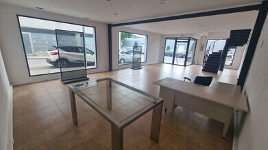 Local commercial dans Sant Celoni, Barcelona à louer Photo intérieure– Image 1 sur 12