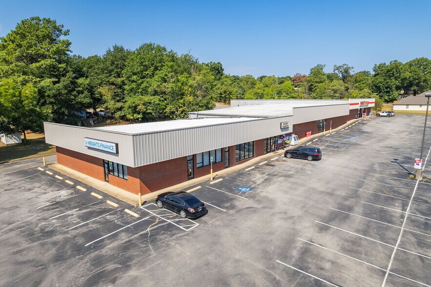 121 Whitley Ave, Henderson, TN à louer - Photo de l’immeuble – Image 3 sur 16