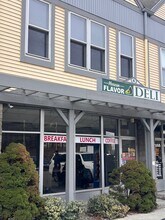 999 Foxon Rd, North Branford, CT à louer Photo intérieure– Image 2 sur 7