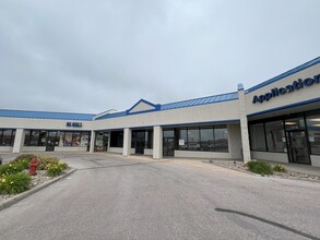2255 N Haines Ave, Rapid City, SD à louer Photo de l’immeuble– Image 1 sur 22