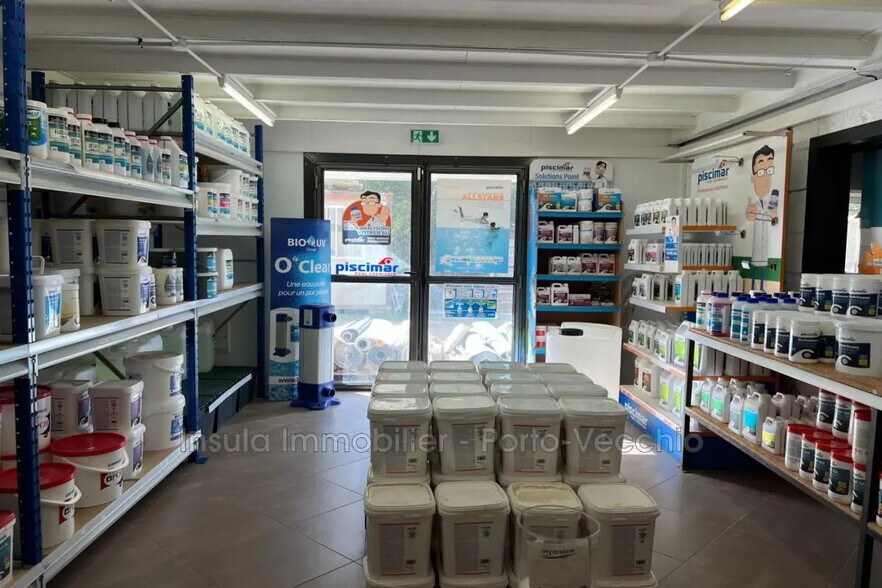 Industriel/Logistique dans Porto-Vecchio à vendre - Photo de l’immeuble – Image 2 sur 9