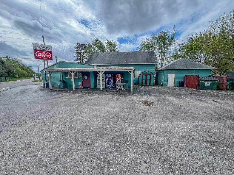 7737 Shelbyville Rd, Indianapolis, IN à vendre - Photo de l’immeuble – Image 2 sur 7
