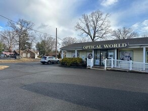 3501 N Rt 9, Howell, NJ à louer Photo de l’immeuble– Image 2 sur 19