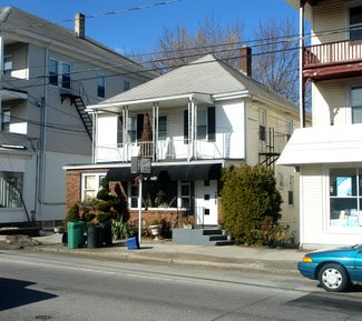 Plus de détails pour 1087 Park Ave, Woonsocket, RI - Bureau/Local commercial à louer