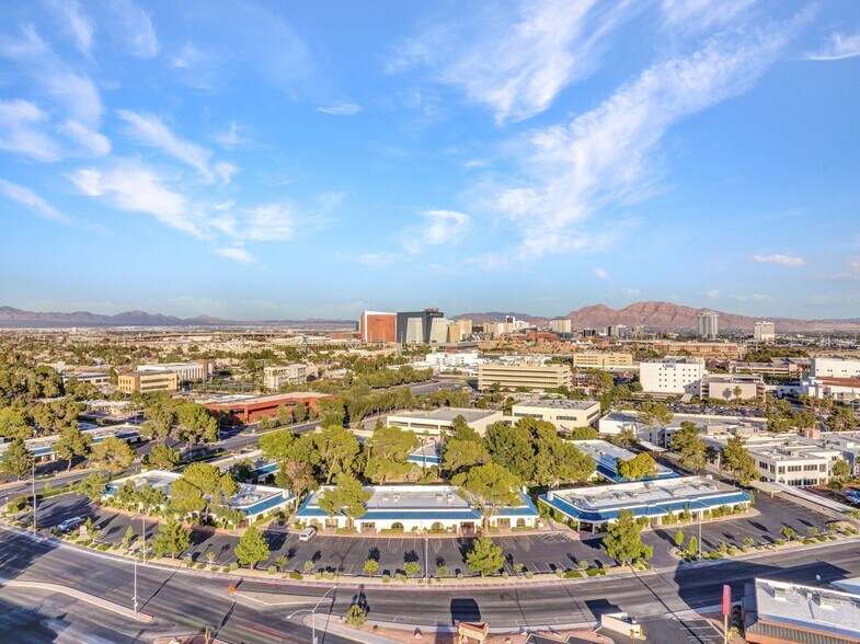 801 S Rancho Dr, Las Vegas, NV à vendre - Photo de l’immeuble – Image 3 sur 12