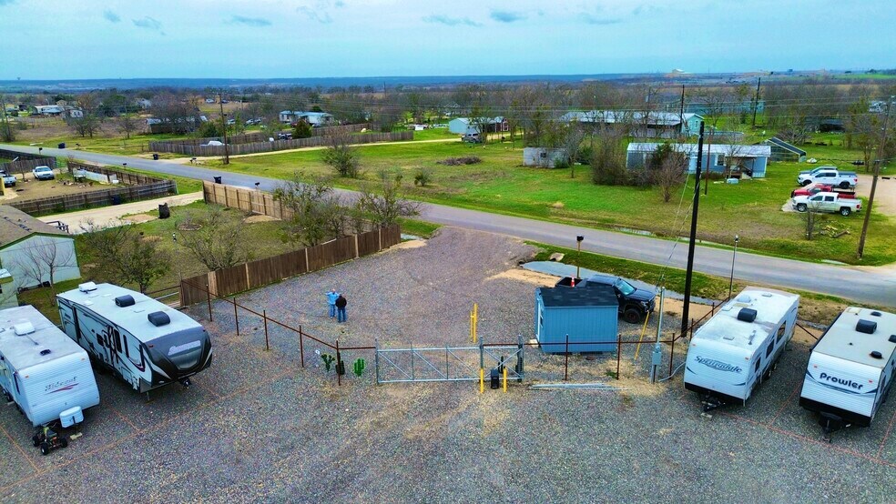 320 Green Acres, Georgetown, TX à vendre - Photo de l’immeuble – Image 3 sur 6