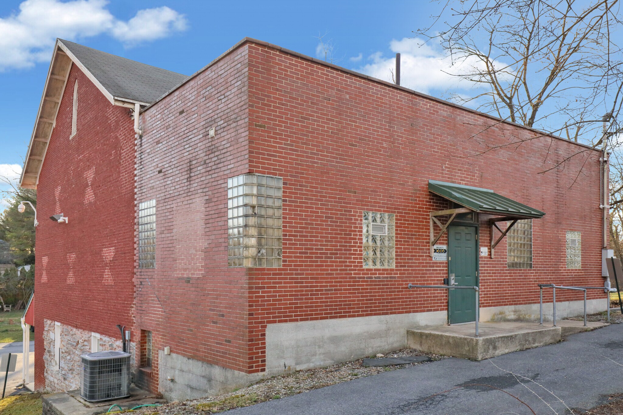 400 E Main St, Annville, PA à vendre Photo de l’immeuble– Image 1 sur 2
