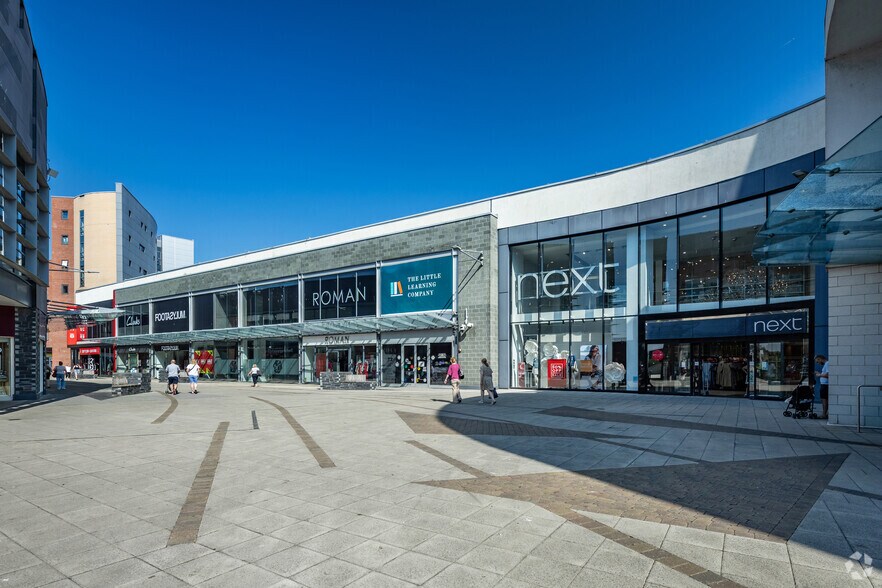 Eagles Meadow, Wrexham à louer - Photo de l’immeuble – Image 3 sur 7