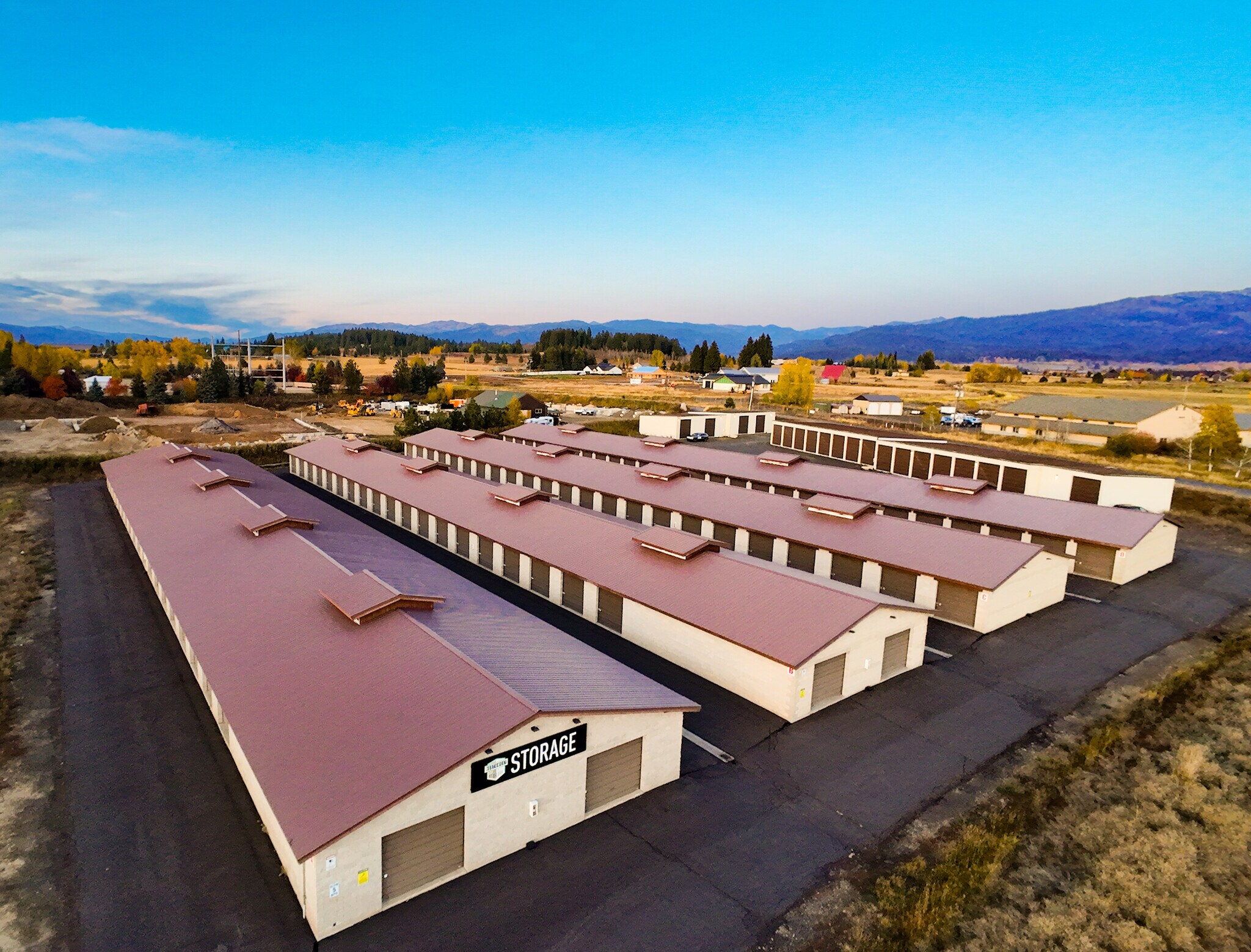 Northwest Self Storage Portfolio portefeuille de 2 biens à vendre sur LoopNet.fr Photo de l’immeuble– Image 1 sur 5