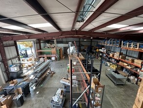 1834 Ferguson Ln, Austin, TX à louer Photo intérieure– Image 2 sur 2