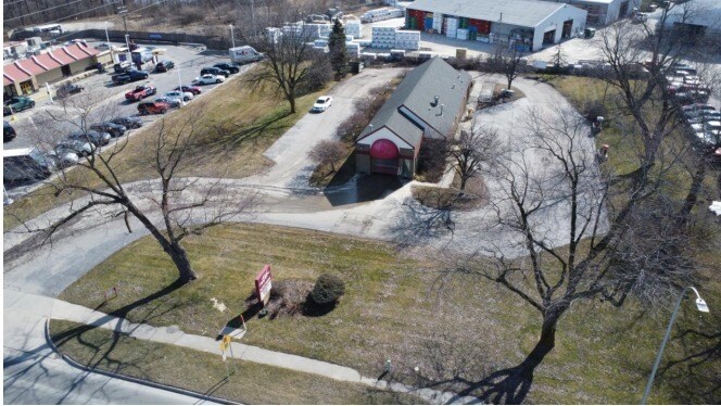 660 E Michigan Ave, Saline, MI à vendre - Aérien – Image 3 sur 6