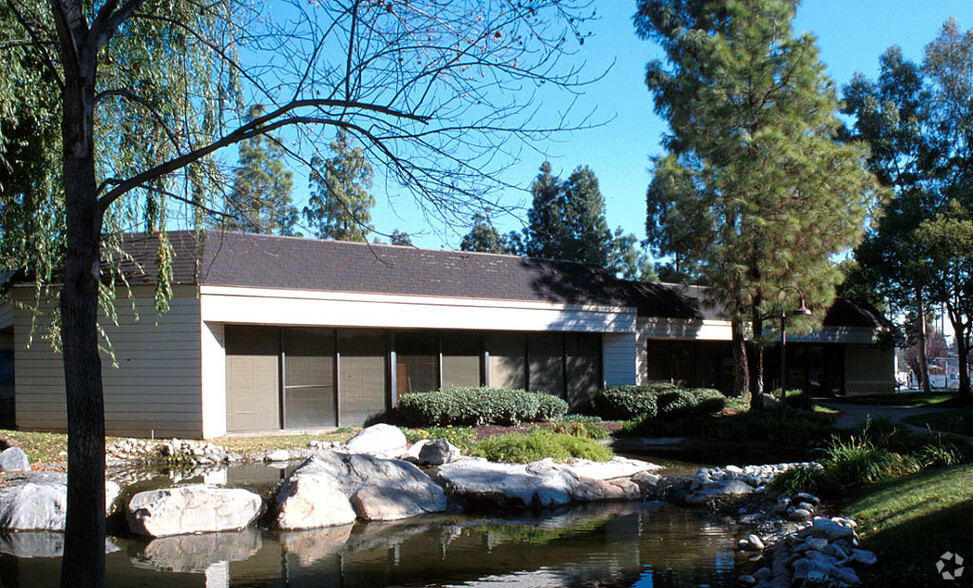 3212 S Rosemead Blvd, El Monte, CA à vendre - Photo principale – Image 1 sur 3