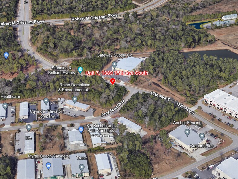 1389 17th Ave South, Myrtle Beach, SC à louer - Photo de l’immeuble – Image 2 sur 3