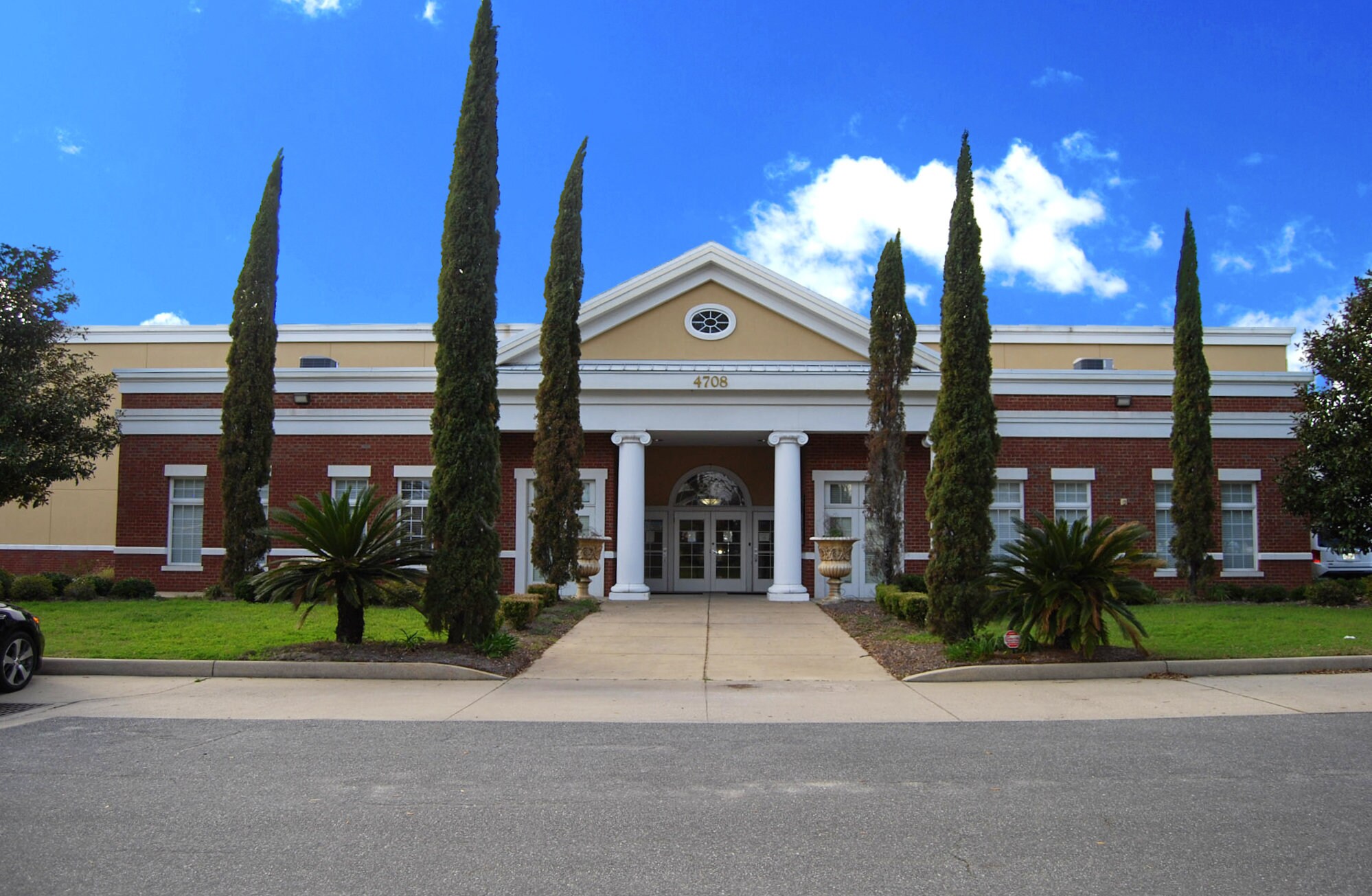 4708 NW Capital Cir NW, Tallahassee, FL à vendre Photo de l’immeuble– Image 1 sur 31