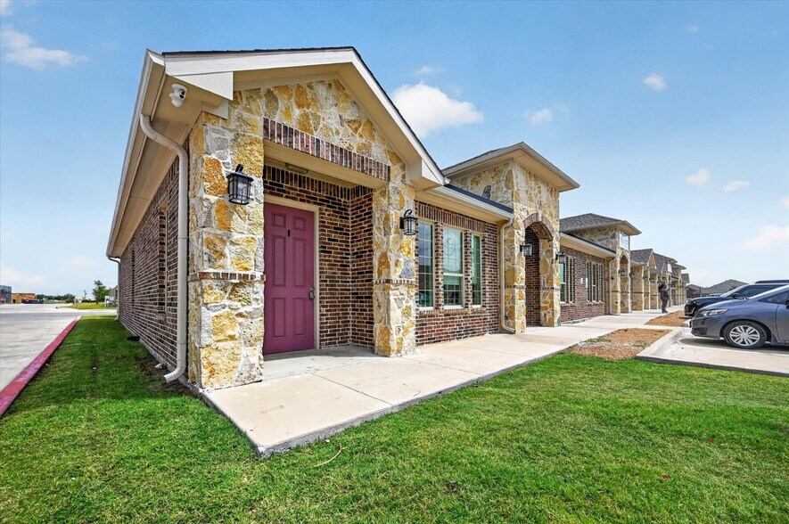 200 Cypress Bend Pky, Princeton, TX à vendre - Photo principale – Image 1 sur 5