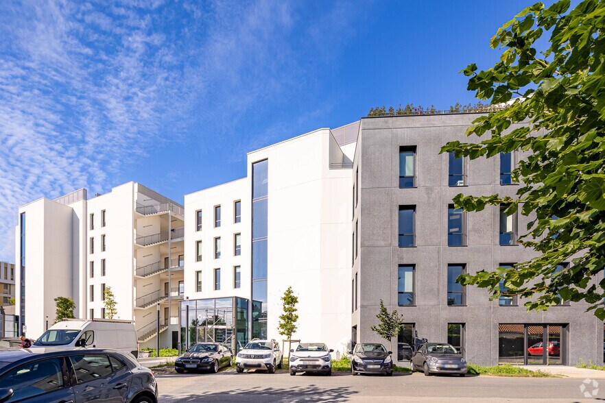 8 Rue Des Bruyères, Rezé à louer - Photo de l’immeuble – Image 2 sur 14