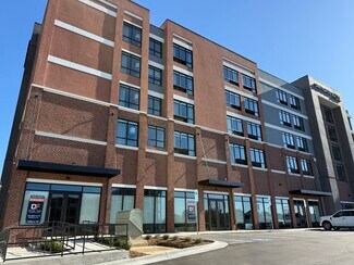 Plus de détails pour 121 Virginia Place, High Point, NC - Local commercial à louer