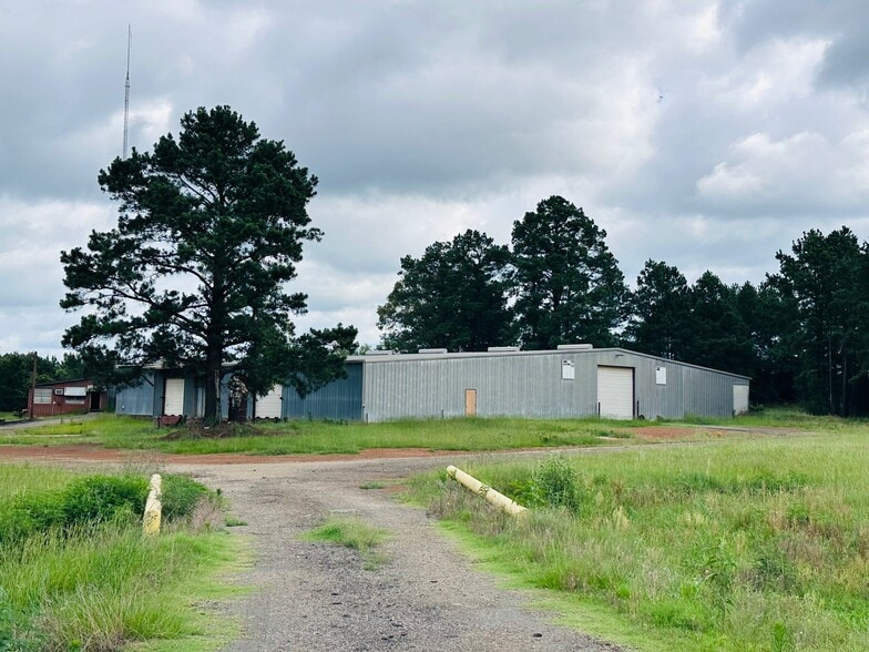 2640 Hwy 259, Daingerfield, TX à vendre - Photo principale – Image 1 sur 10