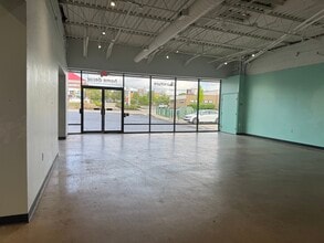7400 Kenwood Rd, Cincinnati, OH à louer Photo intérieure– Image 2 sur 6