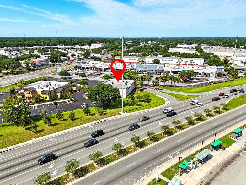 9480 Arlington Expy, Jacksonville, FL à vendre - Photo de l’immeuble – Image 3 sur 35