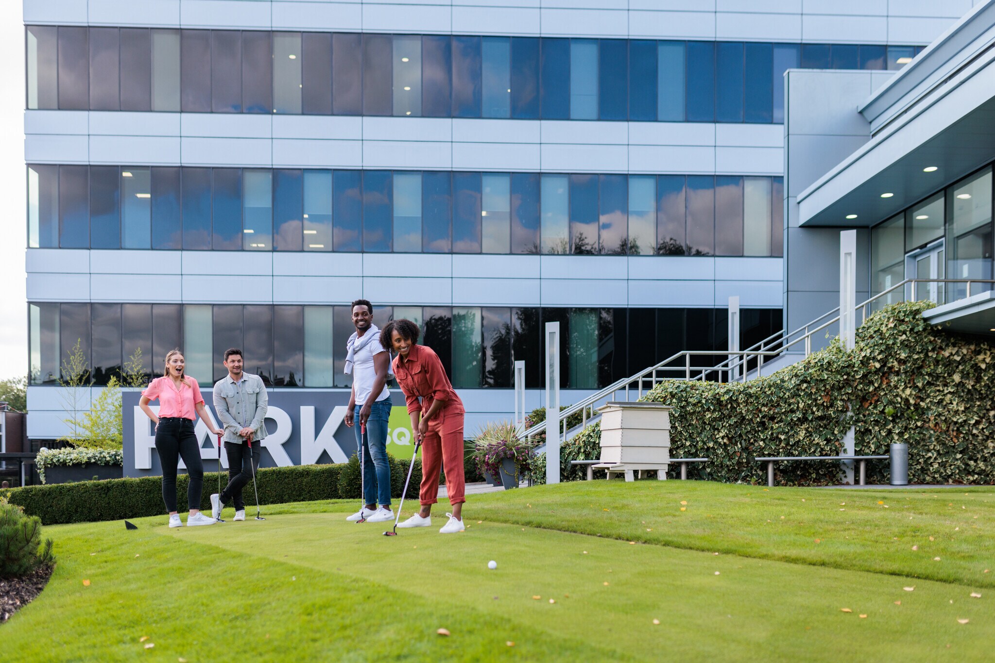 Bird Hall Ln, Stockport à louer Photo de l’immeuble– Image 1 sur 15