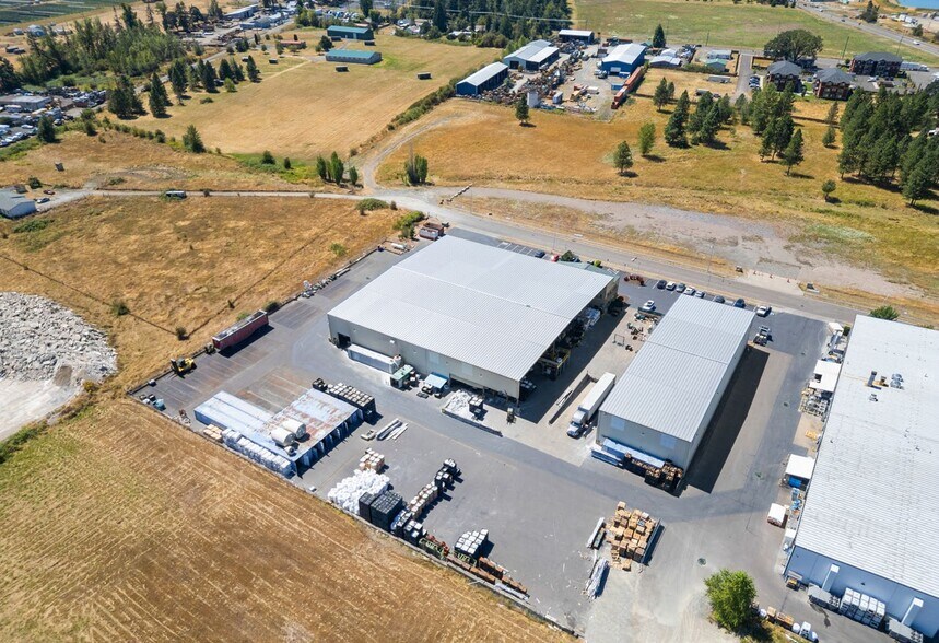291 Commercial Pky, Molalla, OR à vendre - Photo de l’immeuble – Image 2 sur 21