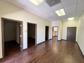 1305 SW Loop 410, San Antonio, TX à louer Photo intérieure– Image 2 sur 6