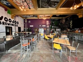 205 E 9th Ave, Homestead, PA à louer Photo intérieure– Image 2 sur 9